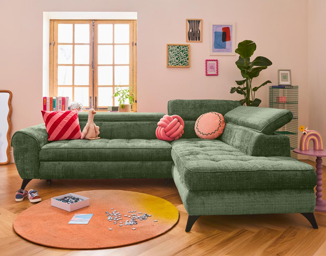 Canapé d'angle droit convertible avec coffre en velours texturé Marlo