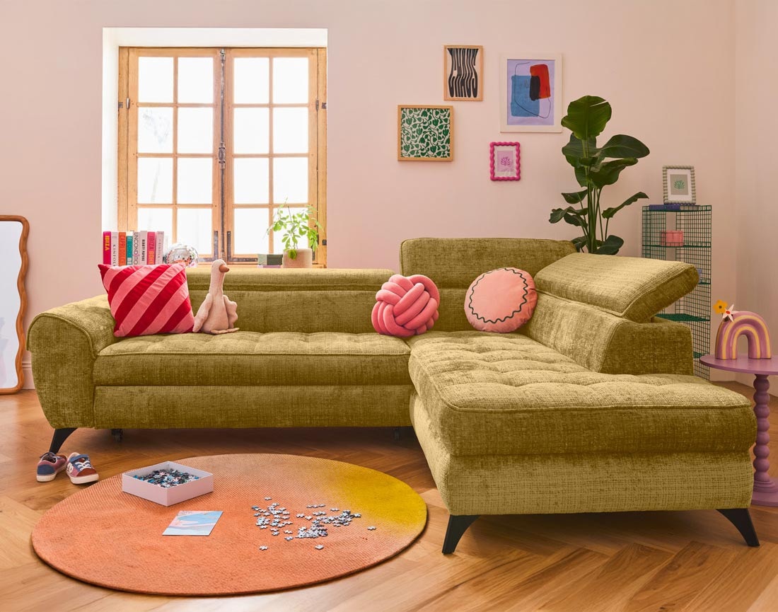 Canapé d'angle droit convertible avec coffre en velours texturé Marlo