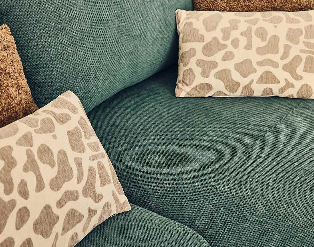 Canapé d'angle droit 4 places convertible avec coffre en tissu Gianni