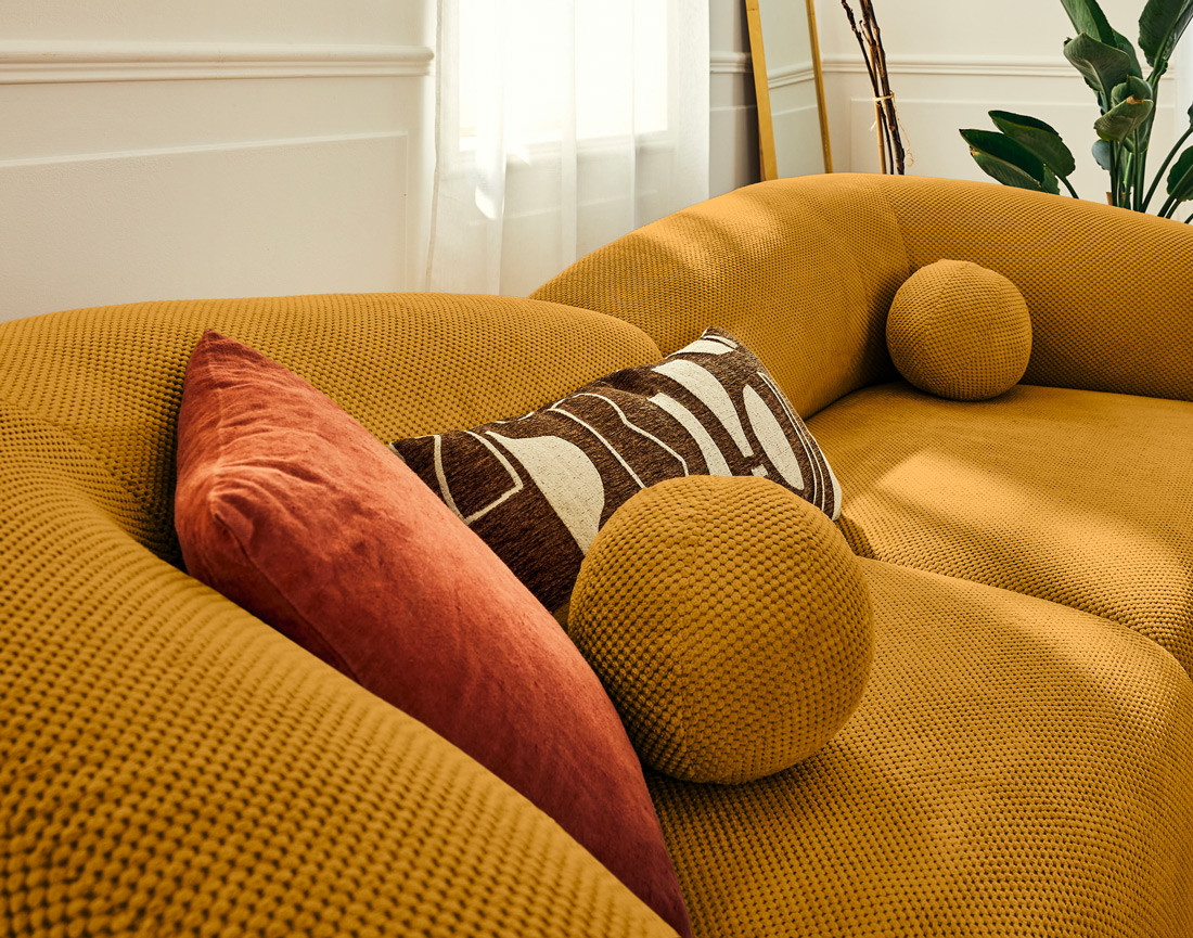 Canapé droit 4 places en velours texturé Charles