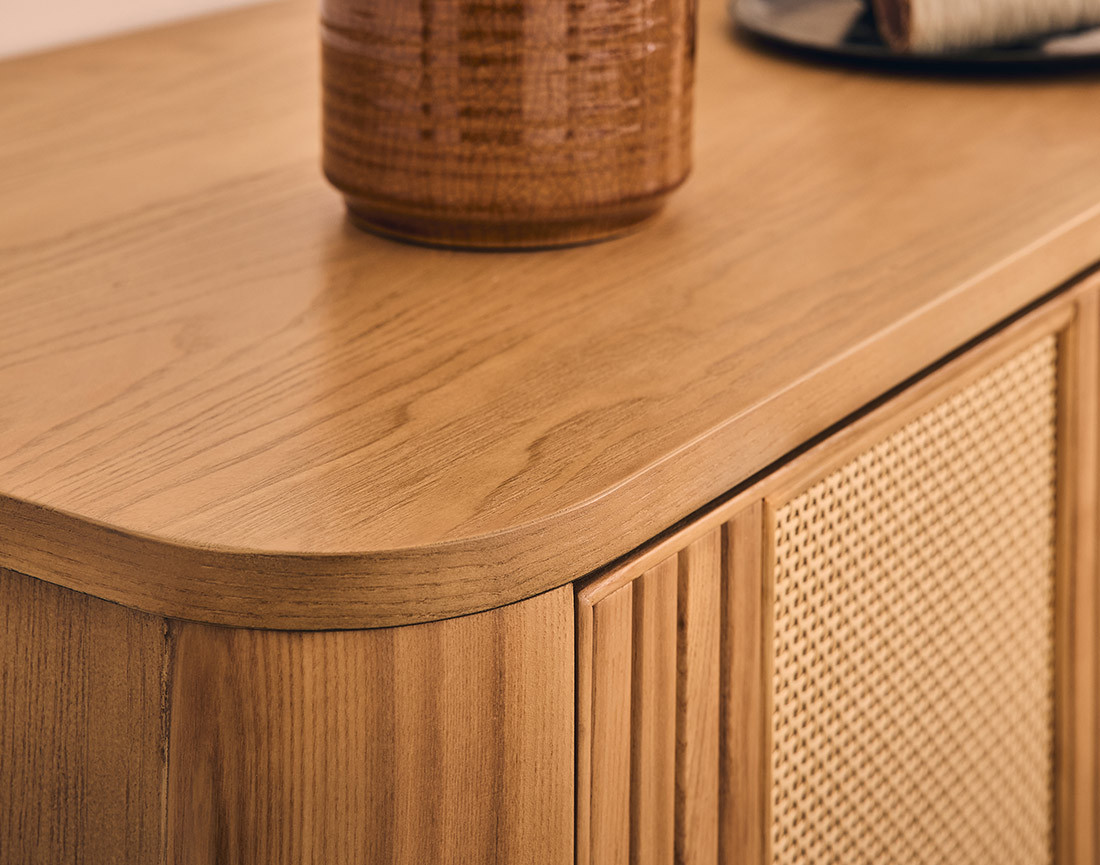 Buffet bas bois plaqué chêne et cannage 176 cm Milazzo