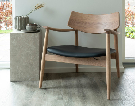 Fauteuil en chêne massif Tavira