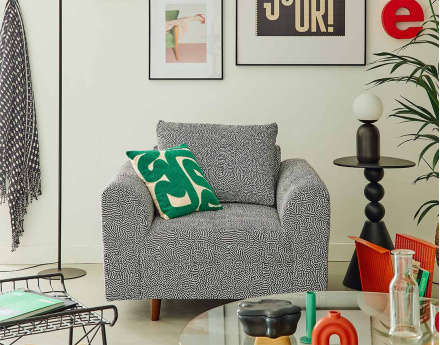 Fauteuil motif graphique en velours Rune