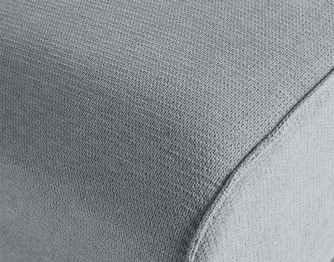 Pouf en tissu texturé Suaro