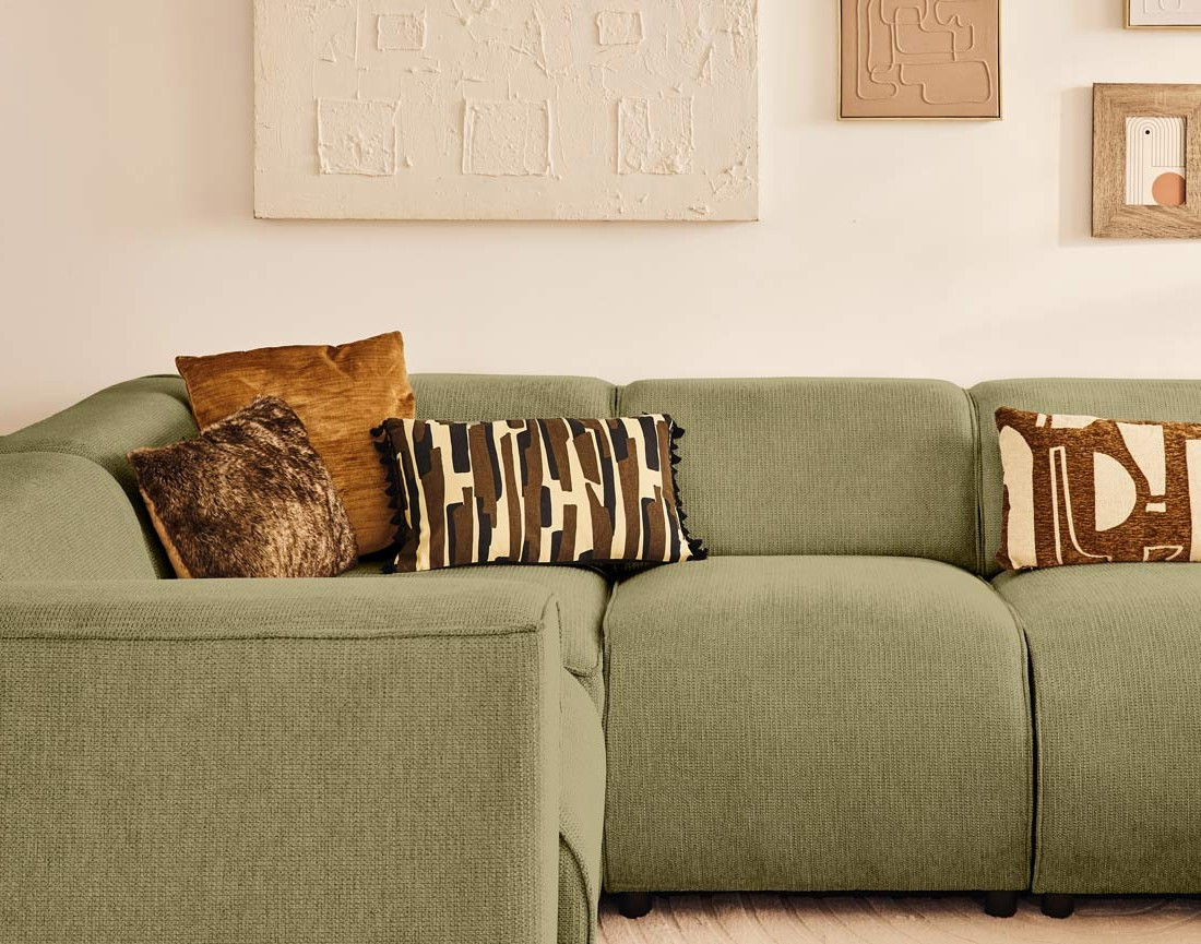 Canapé modulable panoramique d'angle gauche 7 places en tissu texturé Suaro