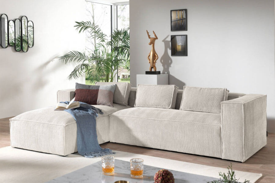 Le canapé beige : la pièce ultime du salon scandinave ?